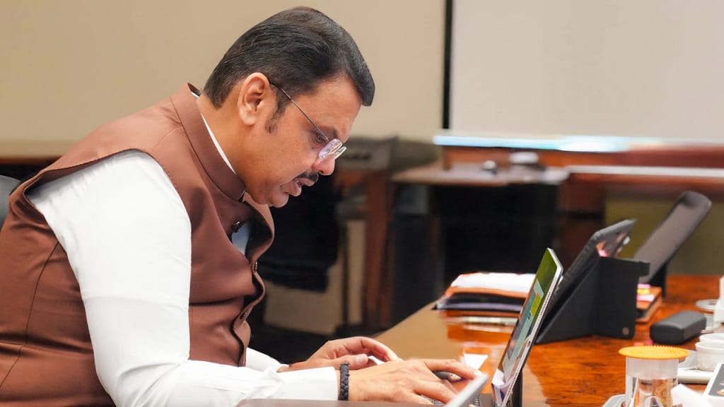 E-Cabinet system in Maharashtra