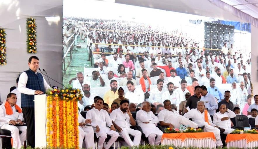 नांदेड विकासकामे फडणवीस सरकारकडून निधी